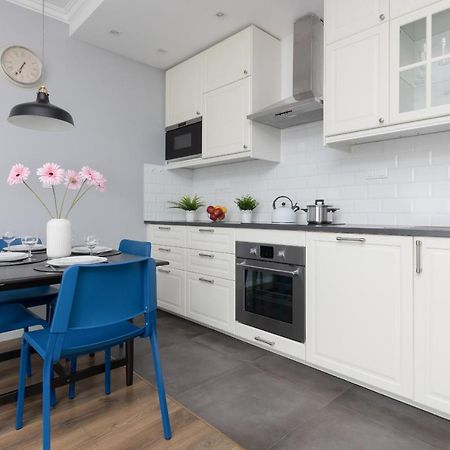 Warsaw Ursynow Apartment With Balcony By Noclegi Renters Eksteriør billede
